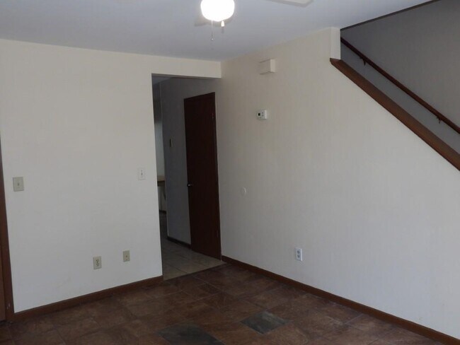 3450 Macklen Rd