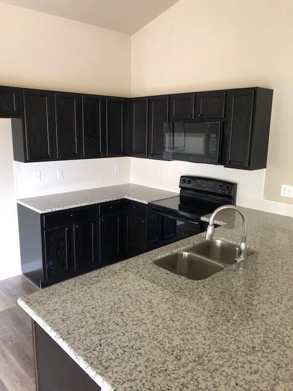 Photo - 13728 W 13th St N