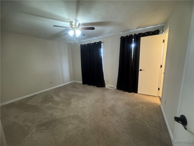 Photo - 95 Carriage Dr