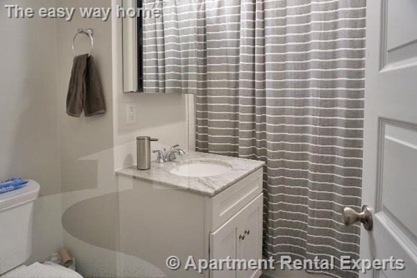 Photo - 17 Ashland St Unidad #3