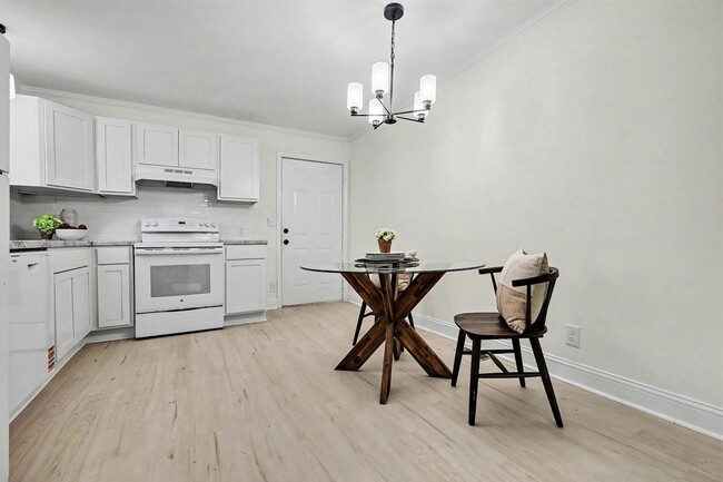 Photo - Two Bedroom Two Bathroom House with office and upstairs bonus room!   Fenced Yard!  Dogs Welcome!