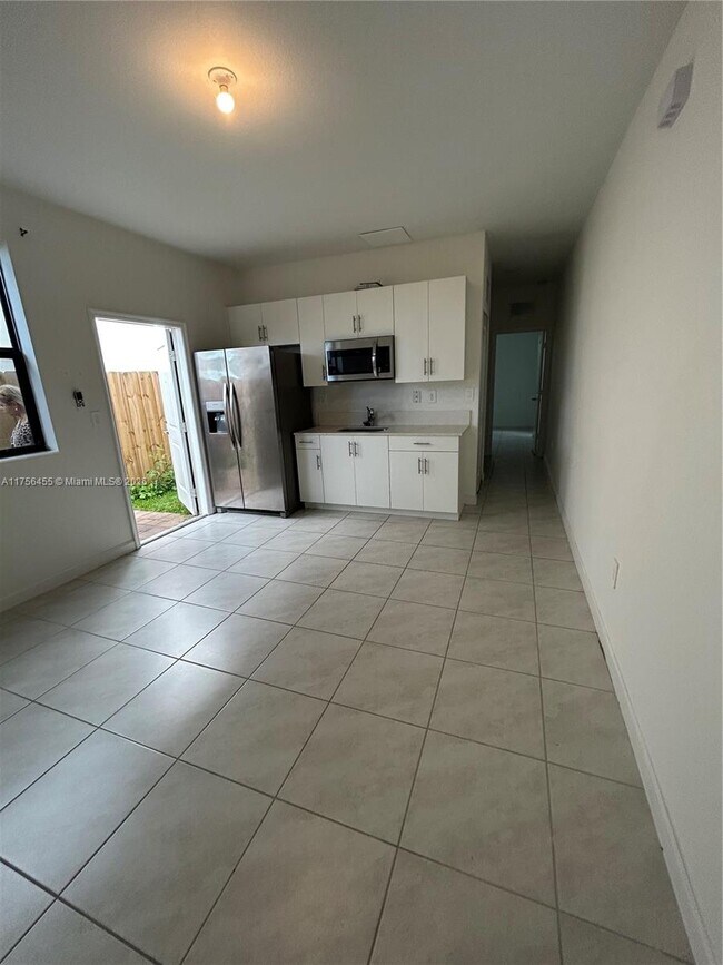 Photo - 24030 SW 119th Pl Unit Efficiency