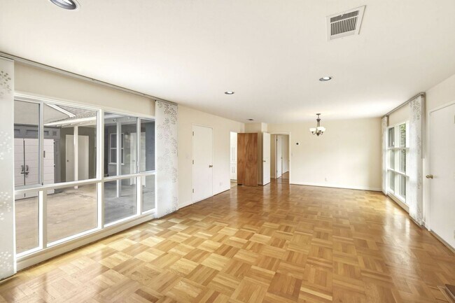 Photo - Thoughtfully Updated 3 Bed, 2 Bath Home Close to Rinconada Park, Lucie Stern Community Center, an...
