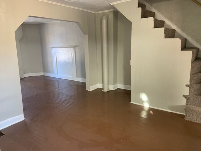 Photo - 176-176 E High St Unidad 174