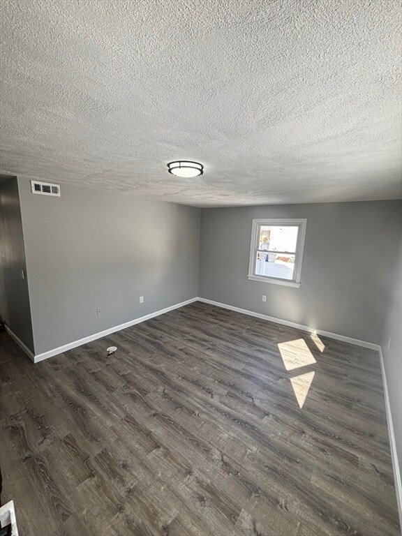 Photo - 94 Whitfield St