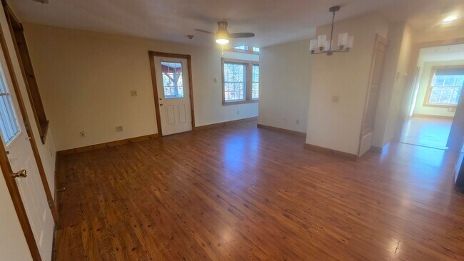 Photo - 9 Roberts Rd Unidad 306