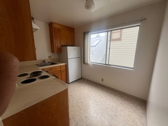 Photo - 1822 Francisco St Unit 14