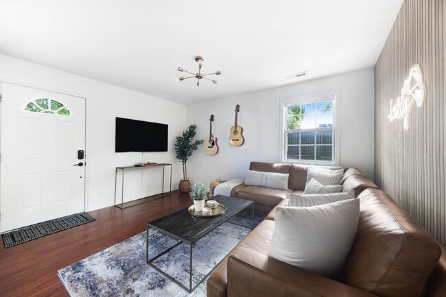 Photo - 1105 Wade Ave Unit ID1043923P