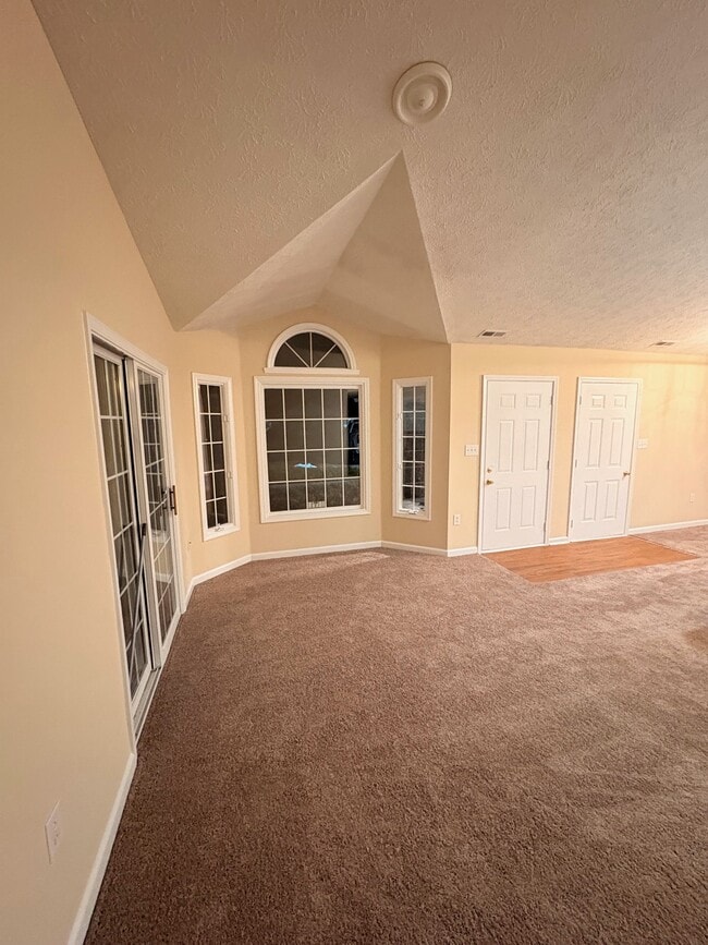 Photo - 10756 Central Ave