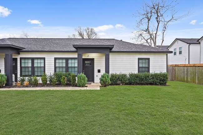 Building Photo - 4802 Cruse Rd