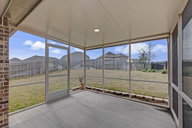 Building Photo - 15702 Rosemary Hl Ln