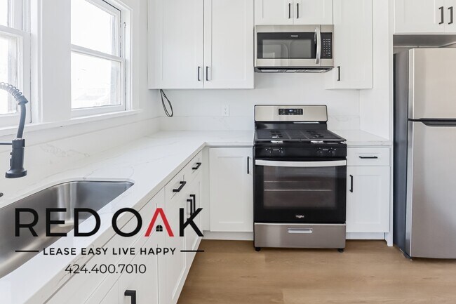 1026 W 22nd St Unidad 12