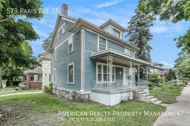 Photo - 579 Paris Ave SE