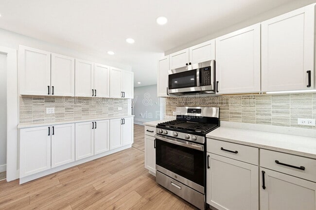 Photo - 106 Hawthorne Dr
