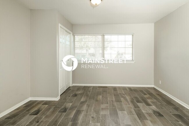 5 Bedroom Pet-Friendly Home in Oklahoma City, OK with Main Street Renewal