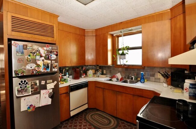 Photo - 109 Beethoven St Unidad 1