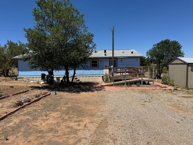 Building Photo - 3 Bedroom, 2 Bathroom Home in Edgewood, NM