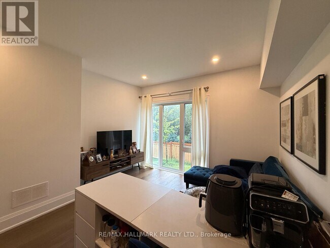 Photo - 14 Persica St