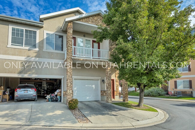 Photo - 1028 Canyon Vista Rd Unit 3