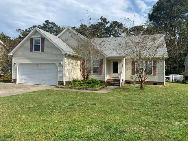 3 Bedroom 2 Bath Home in Manteo Available ... - 3 Bedroom 2 Bath Home in Manteo Available ...