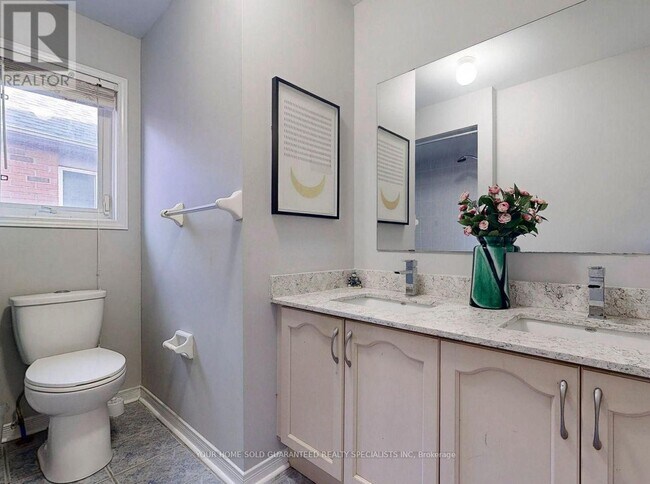 Photo - 34 Guinevere Rd