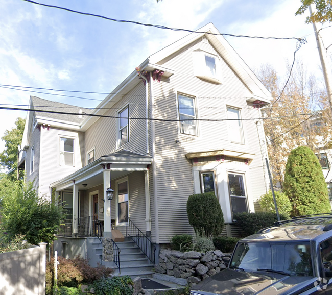 Building Photo - 38 Highland Park Ave Rental