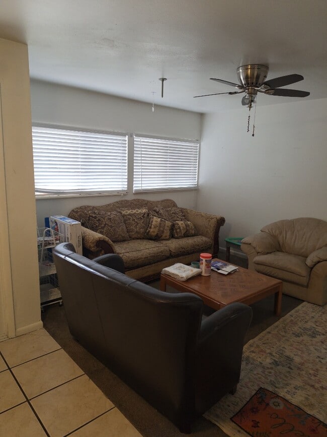 Photo - 586 W 1975 N