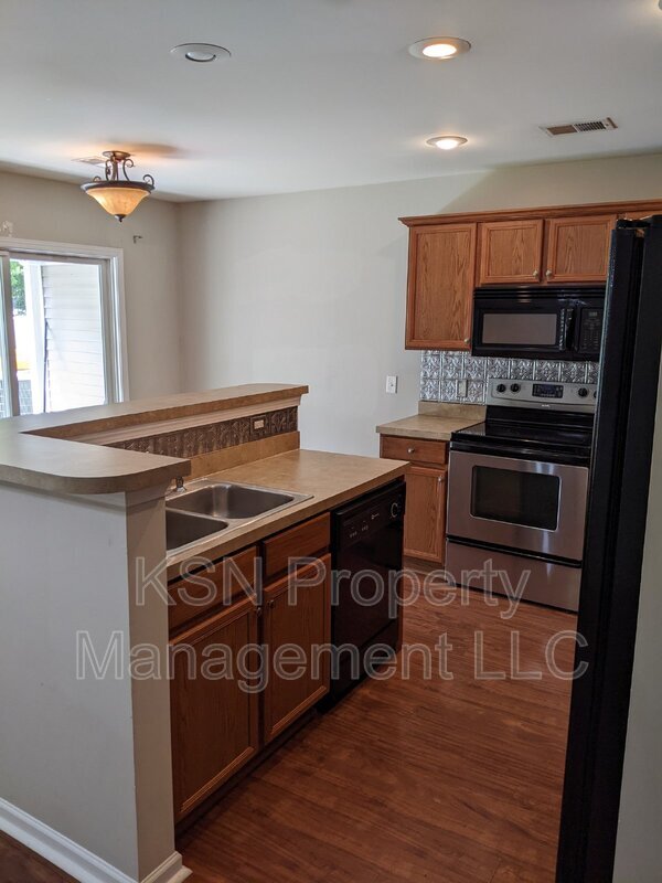 Photo - 167 Sonata Cir