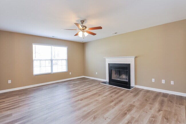 Photo - 3408 Mogollon Ct
