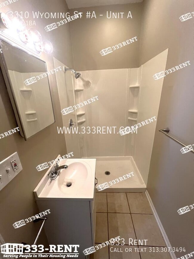 Photo - 3310 Wyoming St