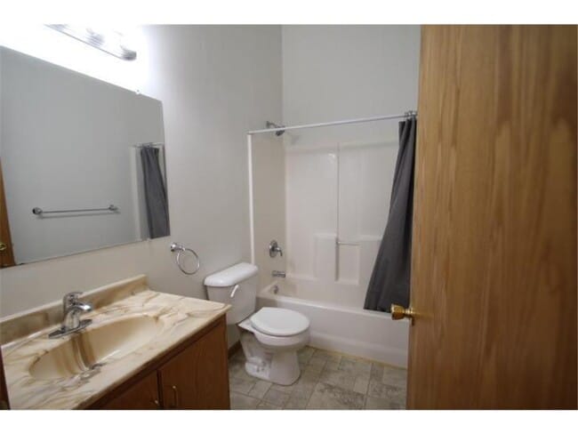 Photo - 401 W Main St Unit 201