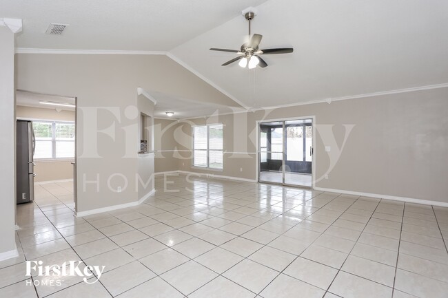 Photo - 2343 Mindanao Dr