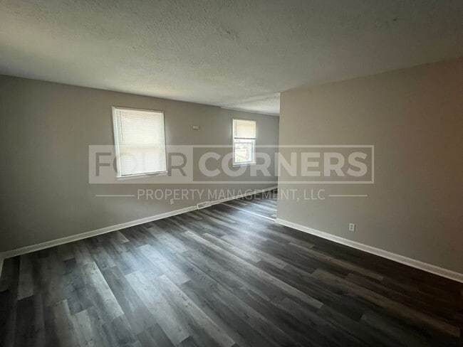 Photo - Spacious 3 Bedroom 1.5 Bath House