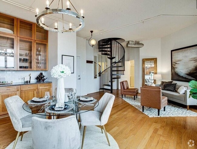 Building Photo - 2020 12th St NW Rental