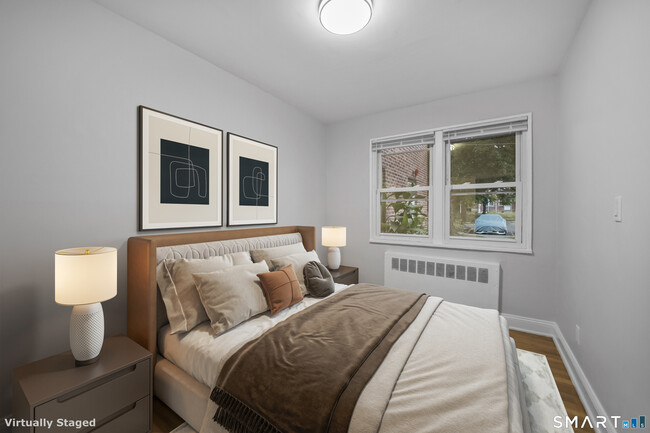 88 Blachley Rd