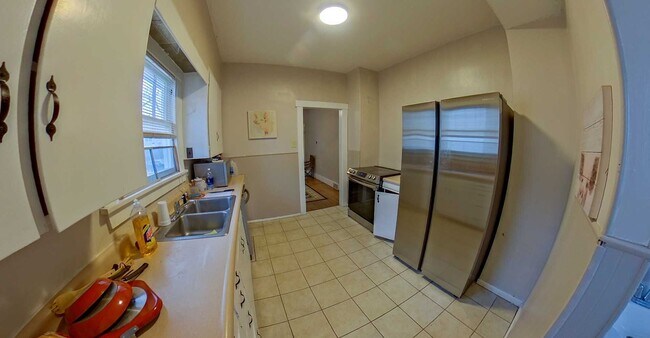 Photo - 1120 Thurston St Unit #1