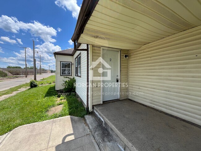 Photo - 1001 W 1st St Apartamentos Unidad 2