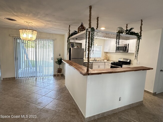 Photo - 250 Andros Dr