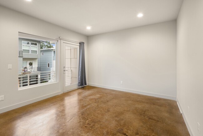 Photo - 12106 78th Ct NE