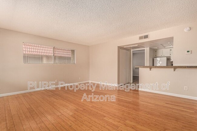 Photo - 700 W University Dr Unit #226