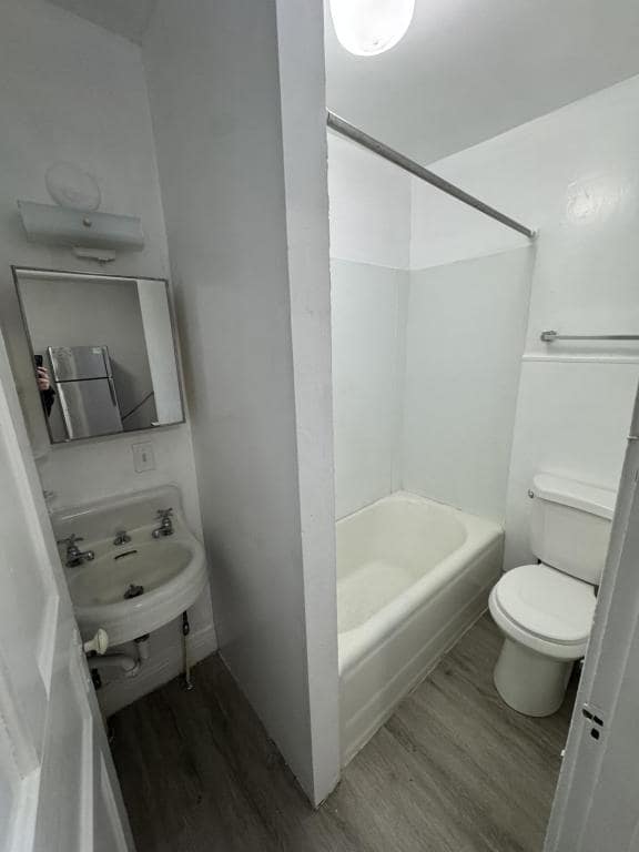 Photo - 5842 St Elmo Ave