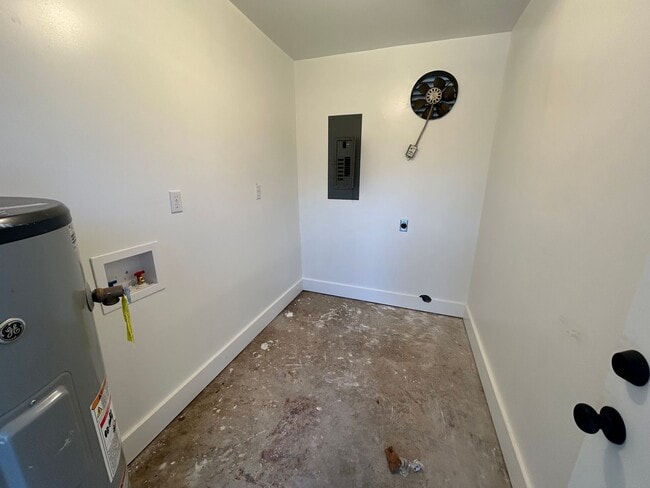 113 Holly Cove