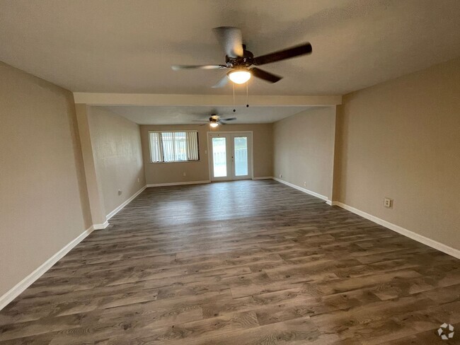 Building Photo - For Lease - 3 BR | 2 BA Newly Remodeled To... Rental