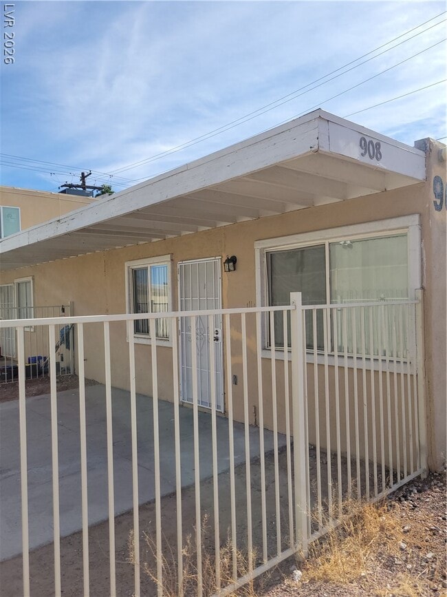 Building Photo - 908 N Jones Blvd Unit A