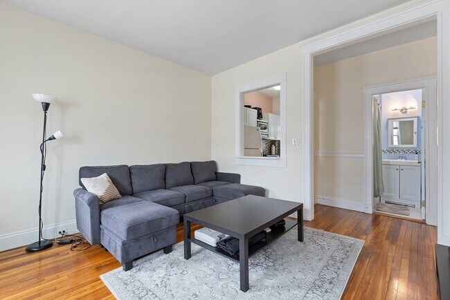 Photo - 1568 Commonwealth Ave Unit 8