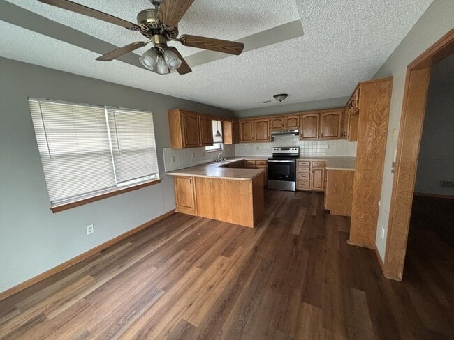 6001 S Buckner Tarsney Rd
