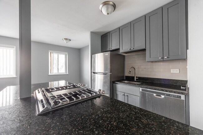 Photo - 656 W Grace St Unidad 2