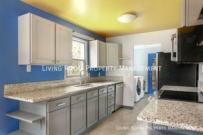 Photo - 8414 N Peninsular Ave