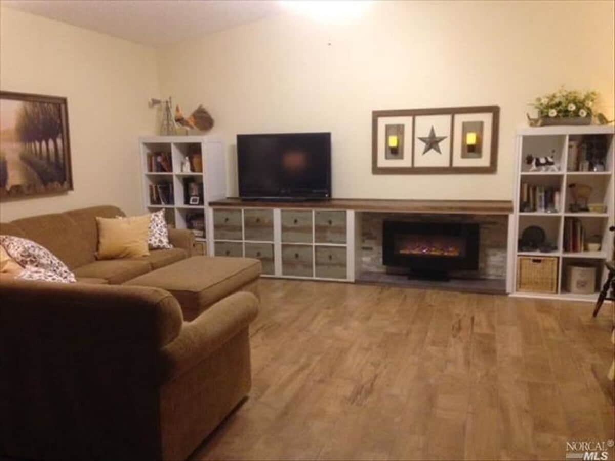 Photo - 2842 Montclair Way