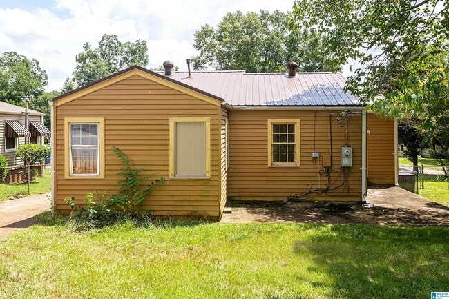 Photo - 340 McPherson Ave